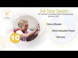 Stine bredal oftedal (born 25 september 1991) is a norwegian handball player for győri audi eto kc and the norwegian national team, where she is the team captain. Fame Stine Bredal Oftedal Net Worth And Salary Income Estimation May 2021 People Ai