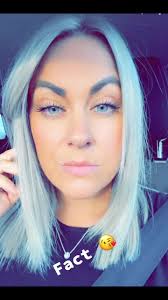 Michelle (@chelleluff1)