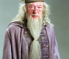 Harry Potter And The Prisoner Of Azkaban 2004 Download Harry Potter And The Prisoner Of Azkaban Promo Shot Of Michael Gambon Harry Potter Costume Harry Potter Cosplay Albus Dumbledore Harry Potter