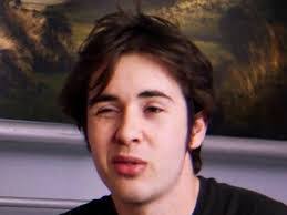 Sean Mcintire's Instagram, Twitter & Facebook