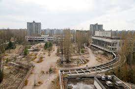 Jun 06, 2014 · a quarter of the city's houses and buildings are vacant, according to the survey led by the detroit blight removal task force and motor city mapping. 25 Creepy But Real Ghost Towns Around The World Abandoned Cities Ghost Towns Abandoned Cities Abandoned City