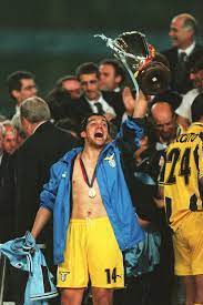 He was part of sven goran eriksson's serie. Tribuna Expresso Grandes Jogos Sergio Conceicao De Robe Em Roma Sim Aconteceu Isto E Espetacular Nao Me Lembro Porque E Que Fui Para Ali De Robe Nao Faco A Minima