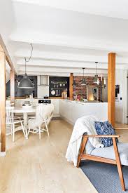 Un Espace Cosy Sous Les Toits Interieur Maison Belle Maison Decoration Maison