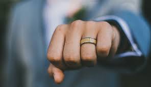 See more of cincin nikah untuk lelaki on facebook. Selain Dapat Pahala Suami Yang Selalu Pakai Cincin Kahwin Rupanya Boleh Buat Isteri Bahagia Maskulin