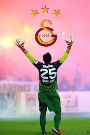 Download fernando muslera ultrahd wallpaper. Fernando Muslera Wallpaper Download To Your Mobile From Phoneky