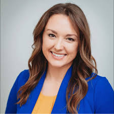 Mackenzie Eddy's Instagram, Twitter & Facebook