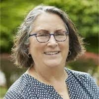 Teresa Squires's Instagram, Twitter & Facebook