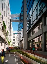 Y también este libro fue escrito por un escritor de libros que se considera. Bohlin Cywinski Jackson Twitter Skybridge