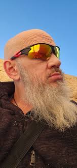 Hello…my name is Wormy 😎