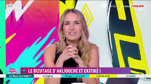 Ekitike et Akliouche: Bizutage Musical Hilarant Chez les Bleus! - Imagen principal del artículo