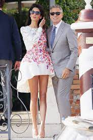 Her family left lebanon when she was two years old, during the lebanese civil war, and settled in. Hochzeit George Clooney Und Amal Alamuddin Heiraten In Venedig Vogue Germany