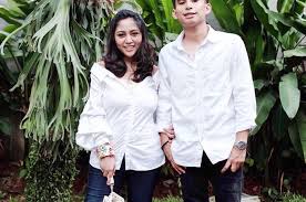 Kemudian akun dia juga sering ada di explore saya, karena cewek keponya naudzubillah saya bukalah akun doi. Rachel Vennya Askfm Gimana Lif Co Id