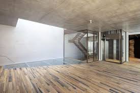 Une Villa Monegasque Digne De James Bond En 2020 Amenagement Maison Villa Panneau Photovoltaique