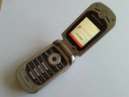 Купить MOTOROLA V975 SILBER TOP+VIELE ...