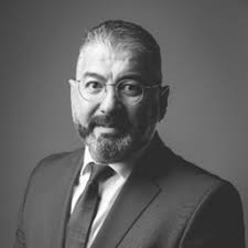 Mitarbeitende von Microvast GmbH