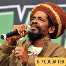 After the death of the Reggae legend "Cocoa Tea",Now another reggae legend"Maxi  smith" popularly known as "Maxi Romeo" has passed away.May his soul rest in  enternal life.RIP_RIP