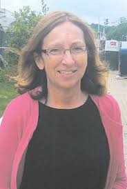 Prosecutor wants Swan fraud jury to hear kickbacks evidence