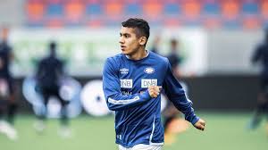 April 1998) er en norsk fotballspiller som for øyeblikket spiller som midtstopper for vålerenga. Thread By Scoutedftbl Osame Sahraoui 2001 At Valerenga If Was Our Favourite Player In Norway