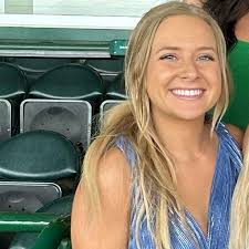 Keri Hammond and Michael Elgin's Wedding Website