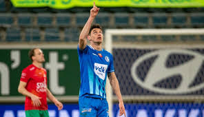 Яремчук роман олегович / roman yaremchuk. Roman Yaremchuk V Ocherednoj Raz Podorozhal I Teper Vhodit V Top 5 Samyh Dorogih Futbolistov Chempionata Belgii 20 Marta 2021 G Dinamo Kiev Ot Shurika
