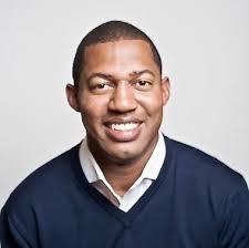 Brett Dial's Instagram, Twitter & Facebook