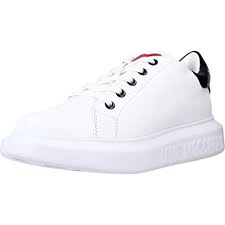 La scarpe da donna sono probabilmente l'accessorio più amato da tutto il mondo femminile grazie alla loro versatilità e alle caratteristiche che le contraddistinguono. Sneaker Von Love Moschino Fur Frauen Gunstig Online Kaufen Bei Fashn De