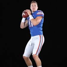While franks was being tended to kyle trask had to get loose. Kyle Trask Ktrask9 Twitter