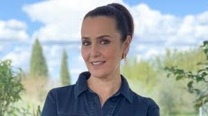 Maybe you would like to learn more about one of these? Perche Roberta Capua Vive A Bologna La Confessione Della Conduttrice