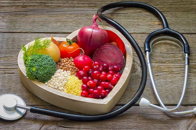 Prevenir Enfermedades con la Alimentación • Nutrición Pereira