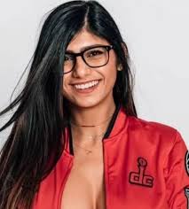 Who will win in a 18-man tag team elimination match between Bullet Club and  Blood Line?