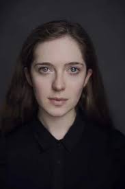 Cara Mahoney's Instagram, Twitter & Facebook