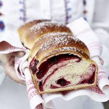 Rote Grutze Swirl Rezept Lecker Rezept Lecker Lebensmittel Essen Leichte Kuchen Rezepte