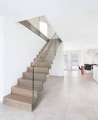 Pin Von H Koeli Auf Treppen Faltwerktreppe Holztreppe Treppen Design