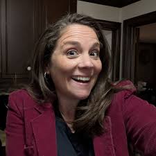 Team Kelsea is belting to the "ceilings" in this Izzy McAlpine Battle.  Don't miss The Voice — watch NBC