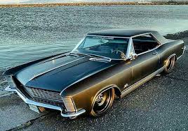 Pin By Dew On Custom Cars Black Steel Wheels Amazing Cars Custom Cars