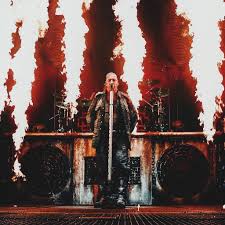 The shortened form of this title, just bringer, is sometimes still used on setlists to date. Rammstein Germany Auf Twitter Wollt Ihr Das Bett In Flammen Sehen Wollt Ihr In Haut Und Haaren Untergehen Ihr Wollt Doch Auch Den Dolch Ins Laken Stecken Ihr Wollt Doch Auch