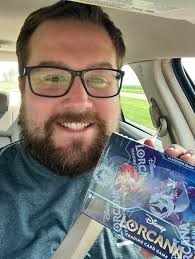 Congrats to Kris! I lost to the second place winner, I can live with that!  His deck was insanely good and he played it perfectly. Don't sleep