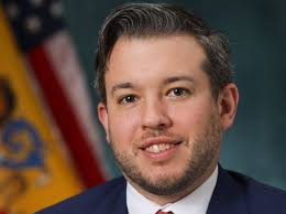 Murphy confirms Gutierrez-Scaccetti departure, names Hillmann as new chief  of staff