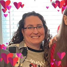 Bev Bowden's Instagram, Twitter & Facebook