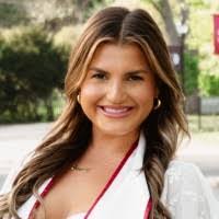 Alissa Kinney's Instagram, Twitter & Facebook