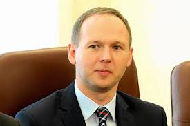 Piękna i wielka kasa KNF. 'Wyborcza' ujawnia, jak Komisja wynajmowała za  131 mln zł swoją siedzibę