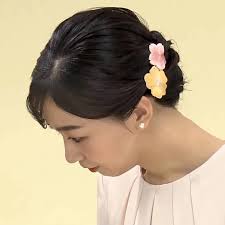 On September 4 Princess Kako visited the 72nd Japan Traditional Crafts  Exhibition and attended the awards ceremony at Mitsukoshi Department Store  in Chuo, Tokyo. #princesskako #princesskakoofakishino #princesskakoofjapan  #japan #japanese ...