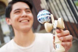 Nick Gallagher is your 2018 Kendama World Champion