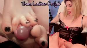 Shemale Footjob Polieana Milks Jessica Blooms Girlcock with Feets