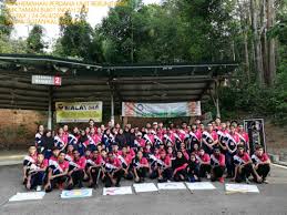 Penjagaan anak pokok adalah penting untuk menghasilkan pokok yang sihat dan subur. Outdoor Recreation On Twitter Perkhemahan Perdana Unit Beruniform Smk Taman Bukit Indah 2018 24 26 April 2018 77 Pax 24 26 4 2018 Taman Botanikal Melaka Https T Co Hr6ltlmdss