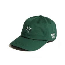 Neek luck, fondateur de la marque, dévoile aujourd'hui les premières images de sa collaboration avec la marque streetwear cactus plant flea market. Green Anti Social Social Club X Cactus Plant Flea Market Cap Haberfasher