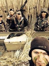 Shane Benton's Instagram, Twitter & Facebook