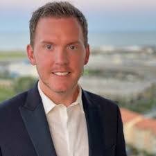 Jonathan Lewandowski's Instagram, Twitter & Facebook