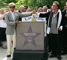 The death has been announced of illusionist siegfried fischbacher, the surviving member of legendary las vegas act siegfried & roy. Roy Horn Who Dazzled Audiences As Half Of Siegfried Roy Dies At 75 The New York Times