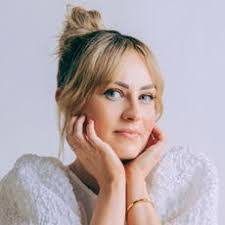 Stan Forbes's Instagram, Twitter & Facebook